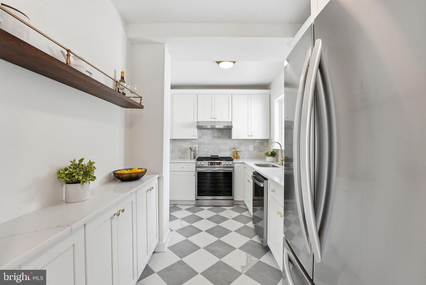 3343 MARTHA CUSTIS DR, ALEXANDRIA, Virginia 22302, 1 Bedroom Bedrooms, ,1 BathroomBathrooms,Residential,For sale,3343 MARTHA CUSTIS DR,VAAX2053498 MLS # VAAX2053498