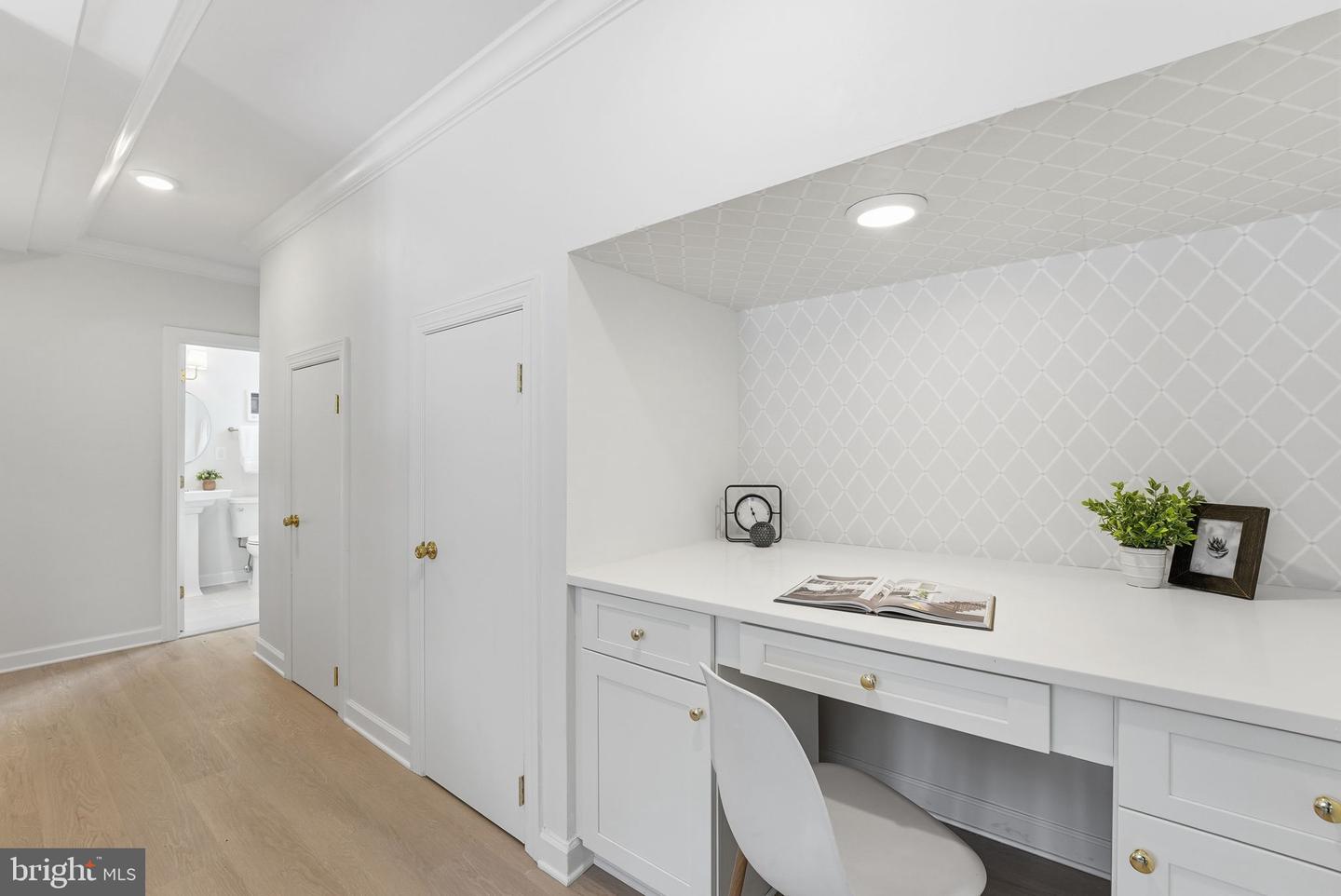 3343 MARTHA CUSTIS DR, ALEXANDRIA, Virginia 22302, 1 Bedroom Bedrooms, ,1 BathroomBathrooms,Residential,For sale,3343 MARTHA CUSTIS DR,VAAX2053498 MLS # VAAX2053498