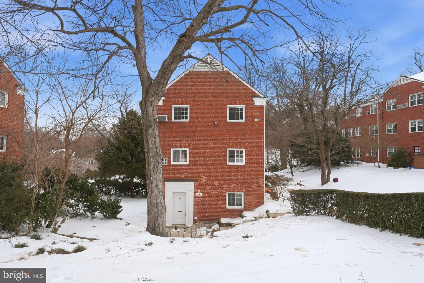 3343 MARTHA CUSTIS DR, ALEXANDRIA, Virginia 22302, 1 Bedroom Bedrooms, ,1 BathroomBathrooms,Residential,For sale,3343 MARTHA CUSTIS DR,VAAX2053498 MLS # VAAX2053498