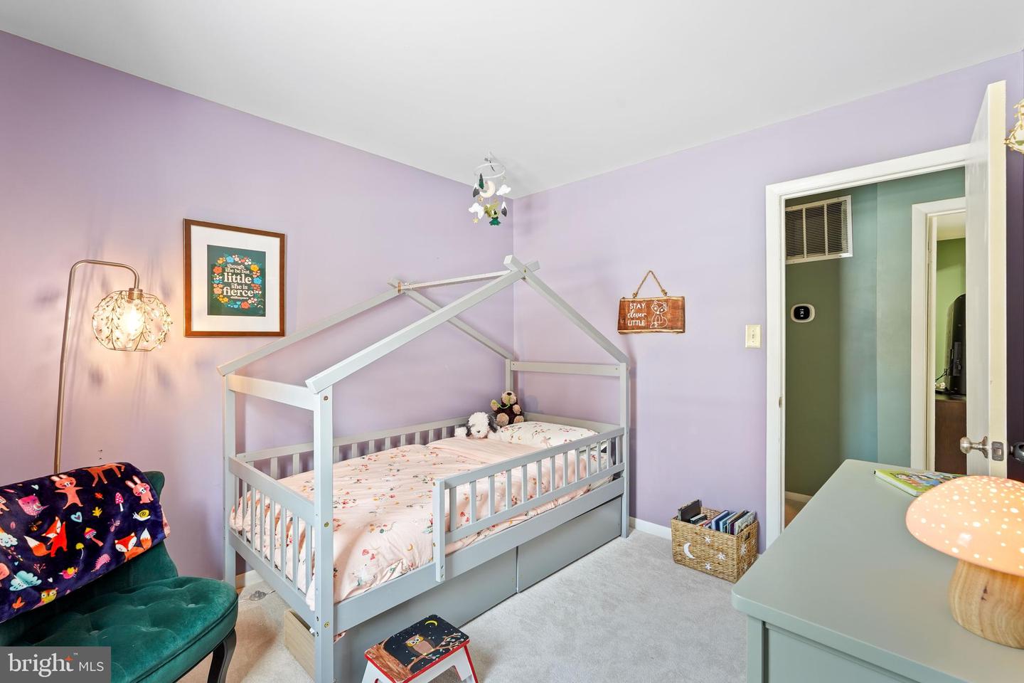 9514 CENTER ST, VIENNA, Virginia 22181, 3 Bedrooms Bedrooms, ,3 BathroomsBathrooms,Residential,For sale,9514 CENTER ST,VAFX2287506 MLS # VAFX2287506 9514 CENTER ST, VIENNA, Virginia 22181, 3 Bedrooms Bedrooms, ,3 BathroomsBathrooms,Residential,For sale,9514 CENTER ST,VAFX2287506 MLS # VAFX2287506