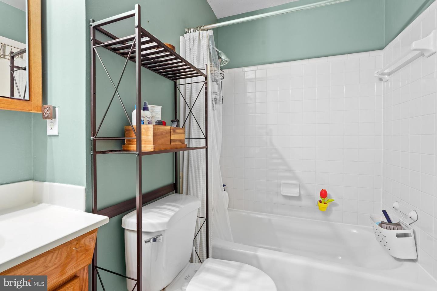 9514 CENTER ST, VIENNA, Virginia 22181, 3 Bedrooms Bedrooms, ,3 BathroomsBathrooms,Residential,For sale,9514 CENTER ST,VAFX2287506 MLS # VAFX2287506 9514 CENTER ST, VIENNA, Virginia 22181, 3 Bedrooms Bedrooms, ,3 BathroomsBathrooms,Residential,For sale,9514 CENTER ST,VAFX2287506 MLS # VAFX2287506