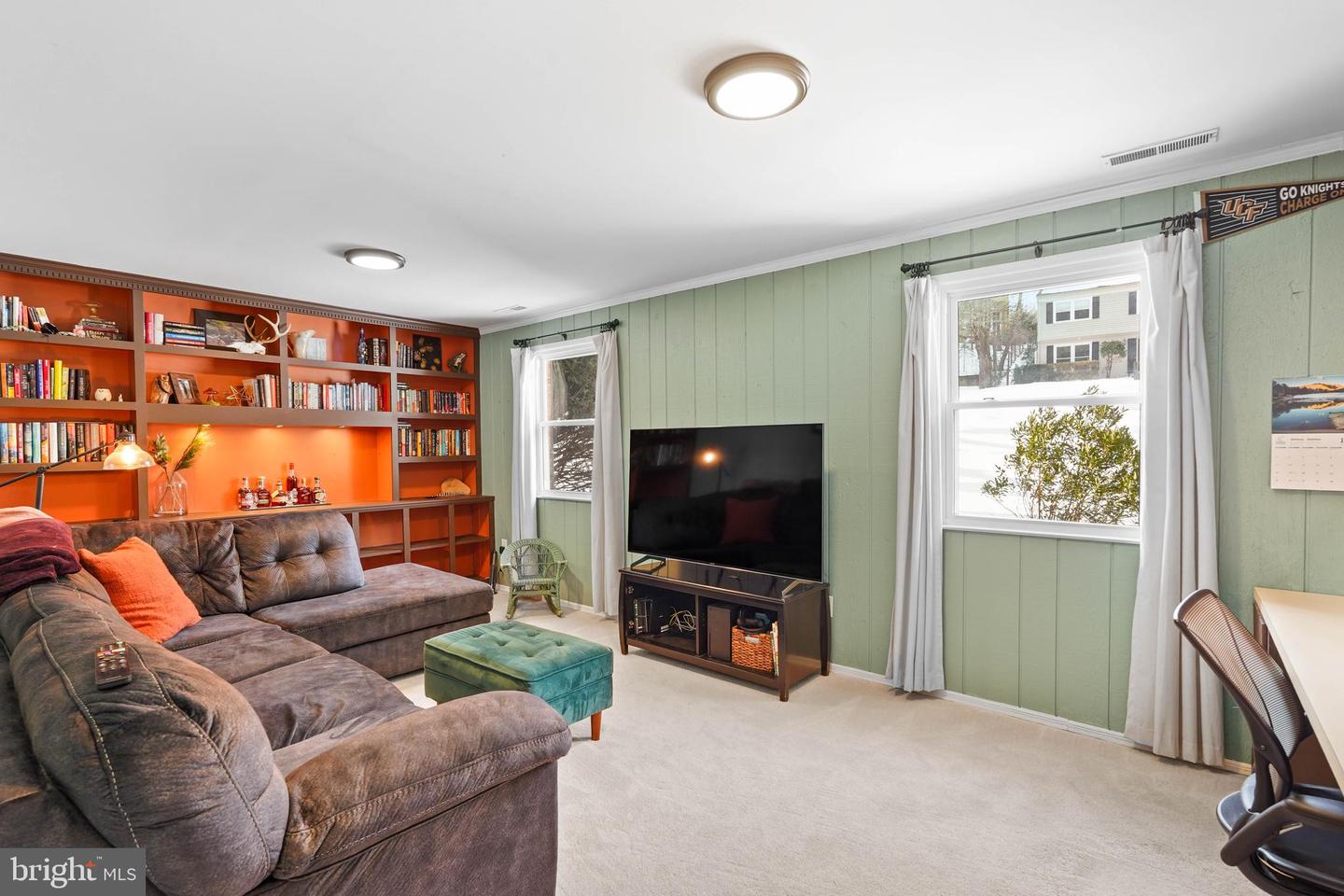 9514 CENTER ST, VIENNA, Virginia 22181, 3 Bedrooms Bedrooms, ,3 BathroomsBathrooms,Residential,For sale,9514 CENTER ST,VAFX2287506 MLS # VAFX2287506 9514 CENTER ST, VIENNA, Virginia 22181, 3 Bedrooms Bedrooms, ,3 BathroomsBathrooms,Residential,For sale,9514 CENTER ST,VAFX2287506 MLS # VAFX2287506