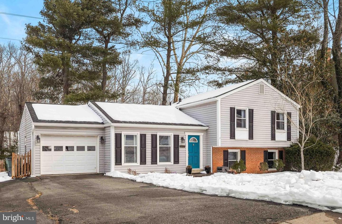 9514 CENTER ST, VIENNA, Virginia 22181, 3 Bedrooms Bedrooms, ,3 BathroomsBathrooms,Residential,For sale,9514 CENTER ST,VAFX2287506 MLS # VAFX2287506 9514 CENTER ST, VIENNA, Virginia 22181, 3 Bedrooms Bedrooms, ,3 BathroomsBathrooms,Residential,For sale,9514 CENTER ST,VAFX2287506 MLS # VAFX2287506