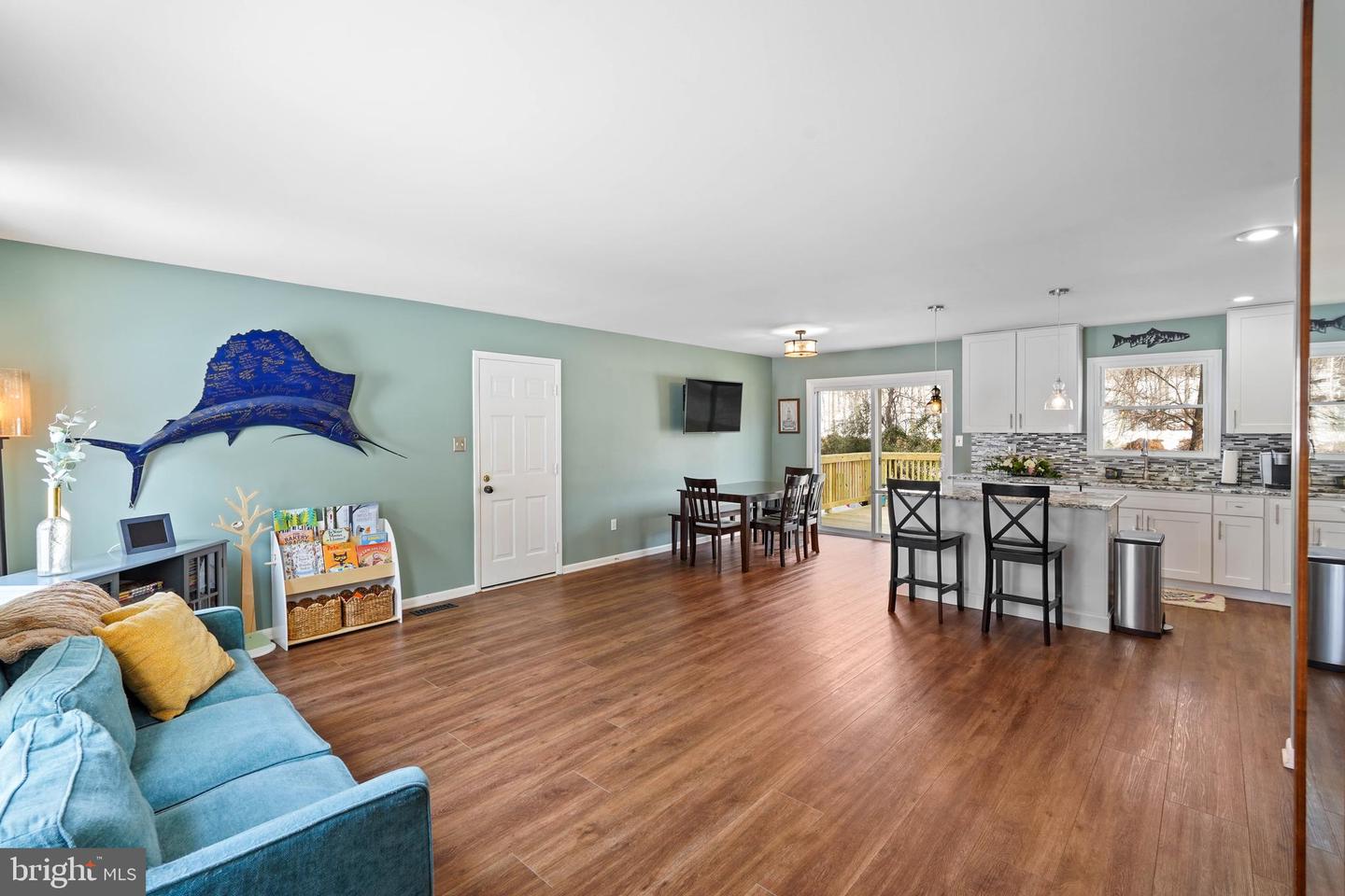 9514 CENTER ST, VIENNA, Virginia 22181, 3 Bedrooms Bedrooms, ,3 BathroomsBathrooms,Residential,For sale,9514 CENTER ST,VAFX2287506 MLS # VAFX2287506 9514 CENTER ST, VIENNA, Virginia 22181, 3 Bedrooms Bedrooms, ,3 BathroomsBathrooms,Residential,For sale,9514 CENTER ST,VAFX2287506 MLS # VAFX2287506