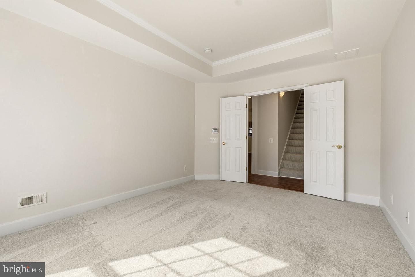 8909 YELLOW DAISY PL, LORTON, Virginia 22079, 3 Bedrooms Bedrooms, ,2 BathroomsBathrooms,Residential,For sale,8909 YELLOW DAISY PL,VAFX2287510 MLS # VAFX2287510