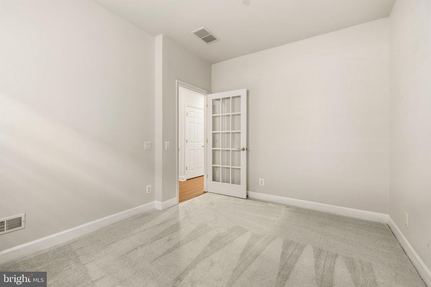 8909 YELLOW DAISY PL, LORTON, Virginia 22079, 3 Bedrooms Bedrooms, ,2 BathroomsBathrooms,Residential,For sale,8909 YELLOW DAISY PL,VAFX2287510 MLS # VAFX2287510