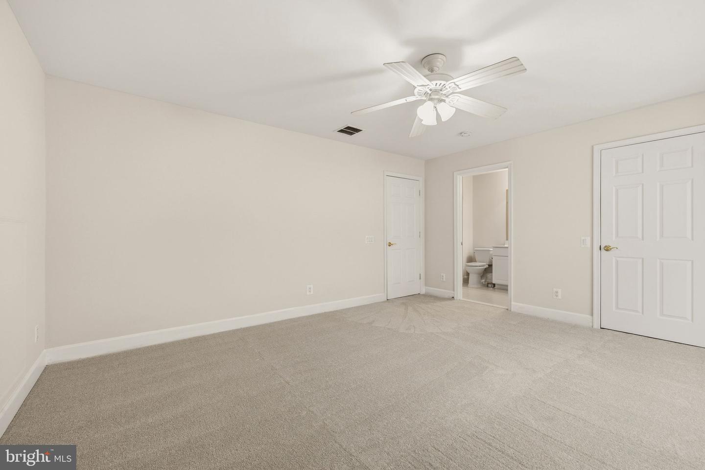 8909 YELLOW DAISY PL, LORTON, Virginia 22079, 3 Bedrooms Bedrooms, ,2 BathroomsBathrooms,Residential,For sale,8909 YELLOW DAISY PL,VAFX2287510 MLS # VAFX2287510