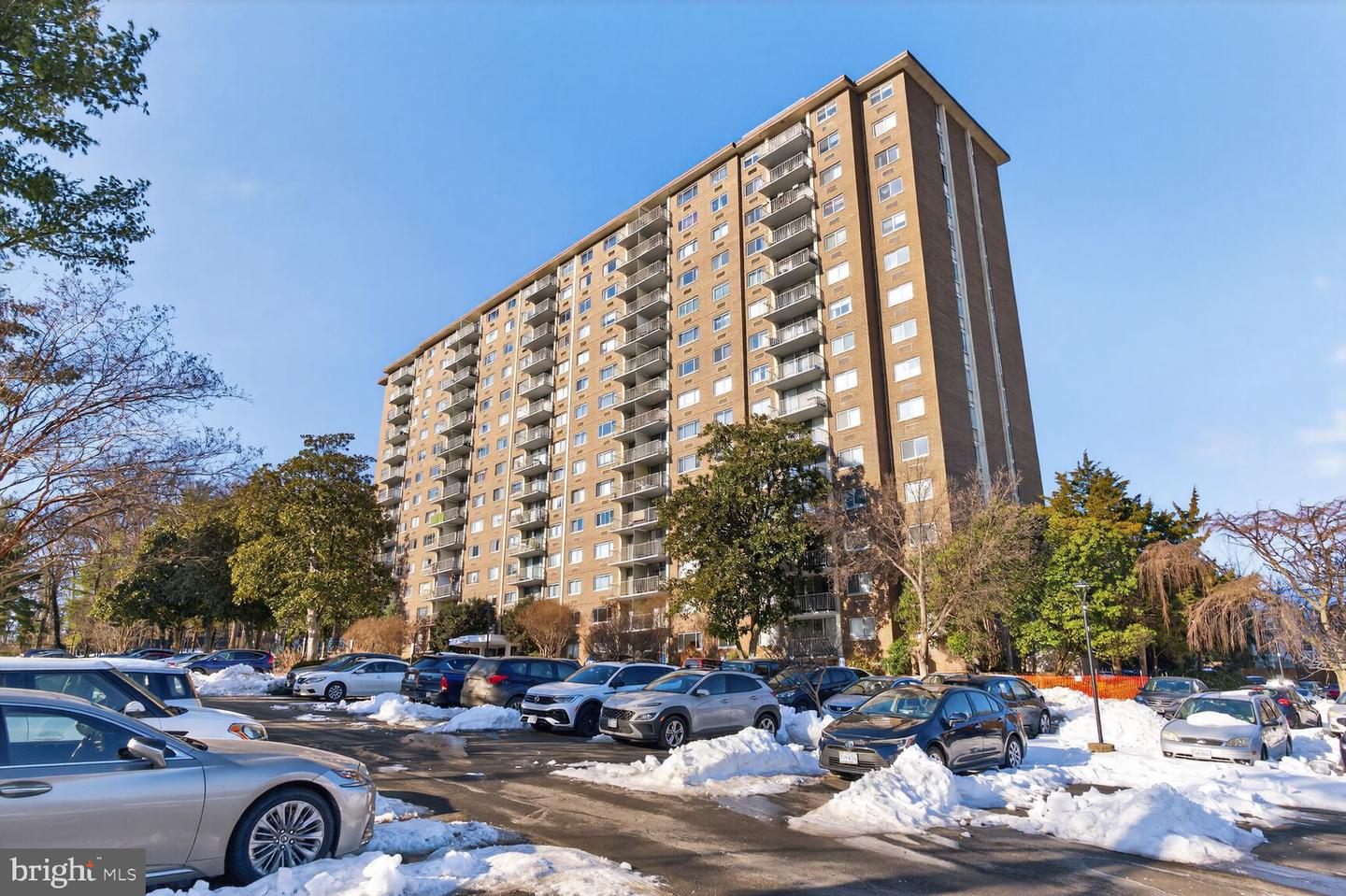 2059 HUNTINGTON AVE #1602, ALEXANDRIA, Virginia 22303, ,1 BathroomBathrooms,Residential,For sale,2059 HUNTINGTON AVE #1602,VAFX2287512 MLS # VAFX2287512