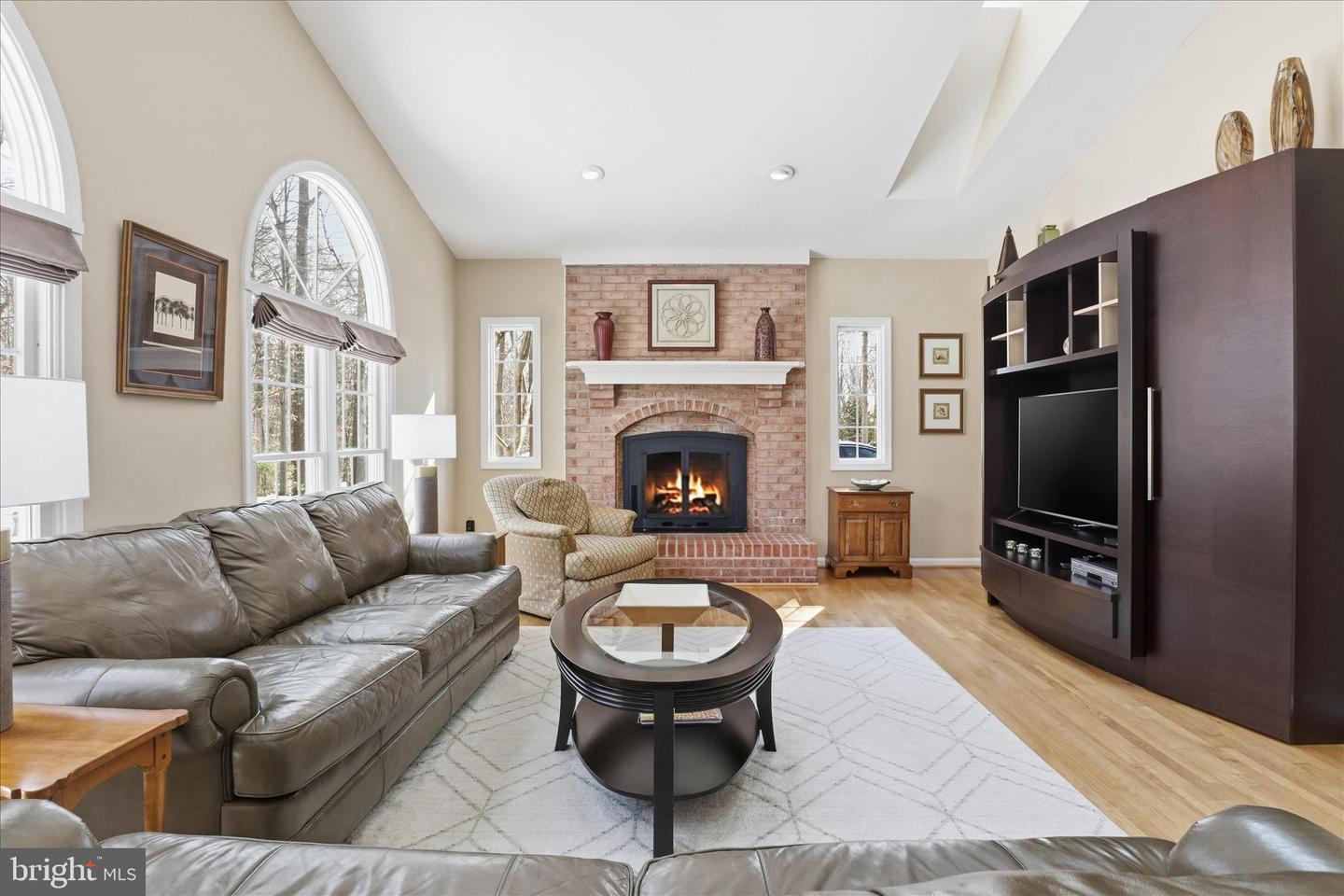 6323 COLCHESTER RD, FAIRFAX STATION, Virginia 22039, 4 Bedrooms Bedrooms, ,3 BathroomsBathrooms,Residential,For sale,6323 COLCHESTER RD,VAFX2287530 MLS # VAFX2287530