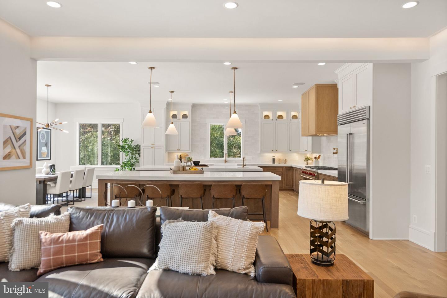 6013 WOODLAND TER, MCLEAN, Virginia 22101, 6 Bedrooms Bedrooms, ,6 BathroomsBathrooms,Residential,For sale,6013 WOODLAND TER,VAFX2287616 MLS # VAFX2287616