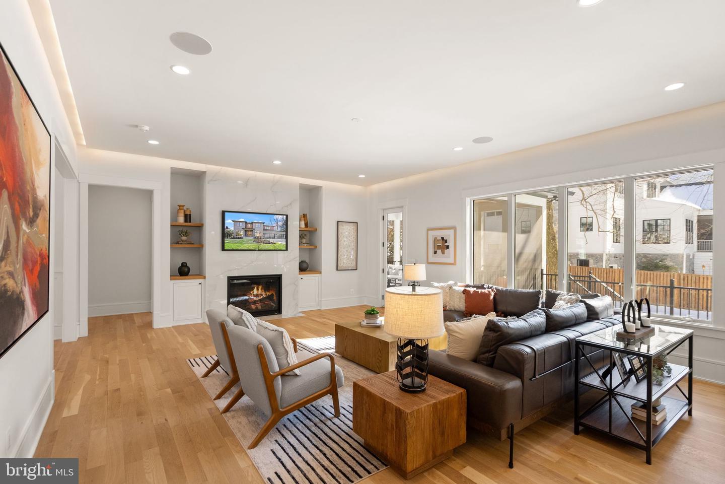 6013 WOODLAND TER, MCLEAN, Virginia 22101, 6 Bedrooms Bedrooms, ,6 BathroomsBathrooms,Residential,For sale,6013 WOODLAND TER,VAFX2287616 MLS # VAFX2287616