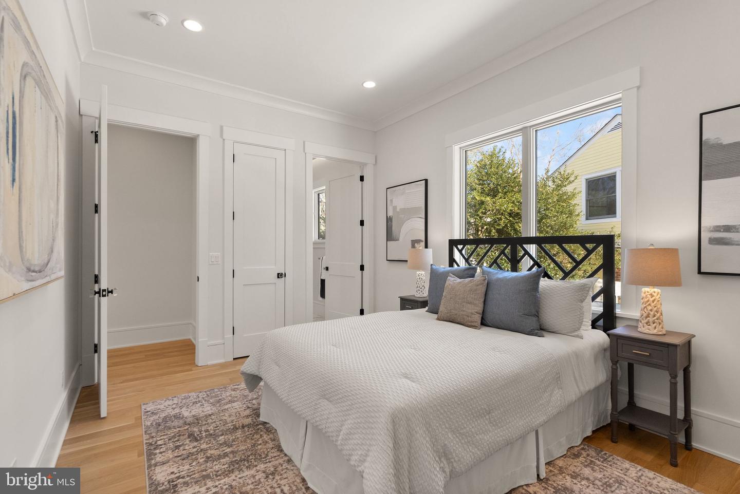 6013 WOODLAND TER, MCLEAN, Virginia 22101, 6 Bedrooms Bedrooms, ,6 BathroomsBathrooms,Residential,For sale,6013 WOODLAND TER,VAFX2287616 MLS # VAFX2287616