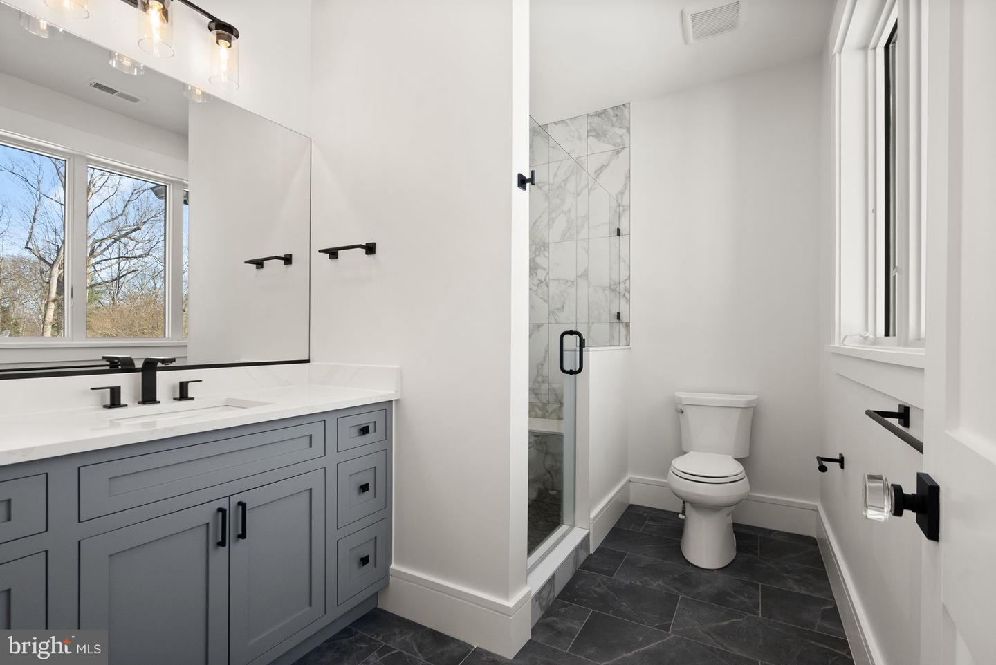 6013 WOODLAND TER, MCLEAN, Virginia 22101, 6 Bedrooms Bedrooms, ,6 BathroomsBathrooms,Residential,For sale,6013 WOODLAND TER,VAFX2287616 MLS # VAFX2287616