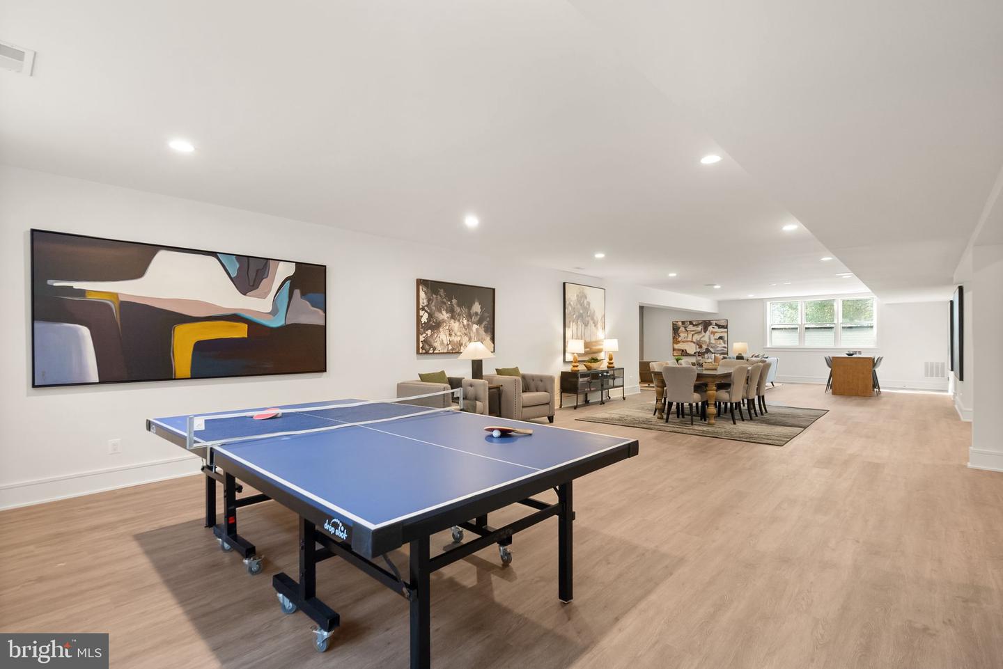 6013 WOODLAND TER, MCLEAN, Virginia 22101, 6 Bedrooms Bedrooms, ,6 BathroomsBathrooms,Residential,For sale,6013 WOODLAND TER,VAFX2287616 MLS # VAFX2287616