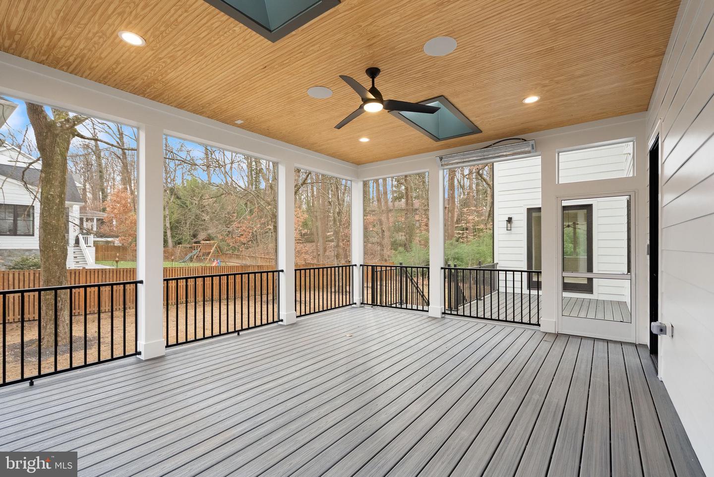 6013 WOODLAND TER, MCLEAN, Virginia 22101, 6 Bedrooms Bedrooms, ,6 BathroomsBathrooms,Residential,For sale,6013 WOODLAND TER,VAFX2287616 MLS # VAFX2287616