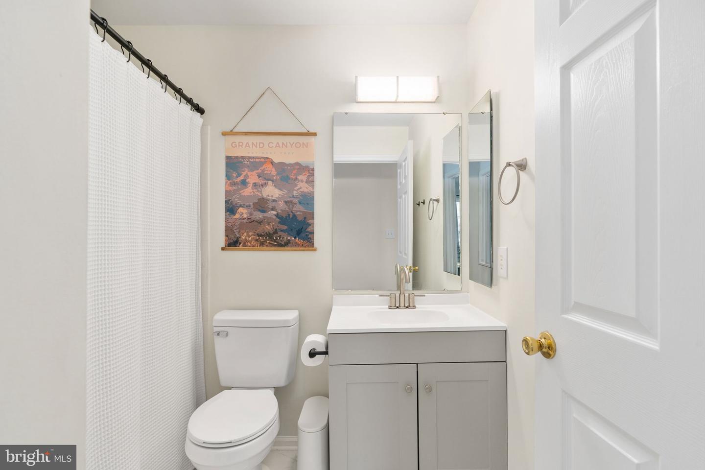 3884 WERTZ DR, WOODBRIDGE, Virginia 22193, 3 Bedrooms Bedrooms, ,3 BathroomsBathrooms,Residential,For sale,3884 WERTZ DR,VAPW2111326 MLS # VAPW2111326 3884 WERTZ DR, WOODBRIDGE, Virginia 22193, 3 Bedrooms Bedrooms, ,3 BathroomsBathrooms,Residential,For sale,3884 WERTZ DR,VAPW2111326 MLS # VAPW2111326