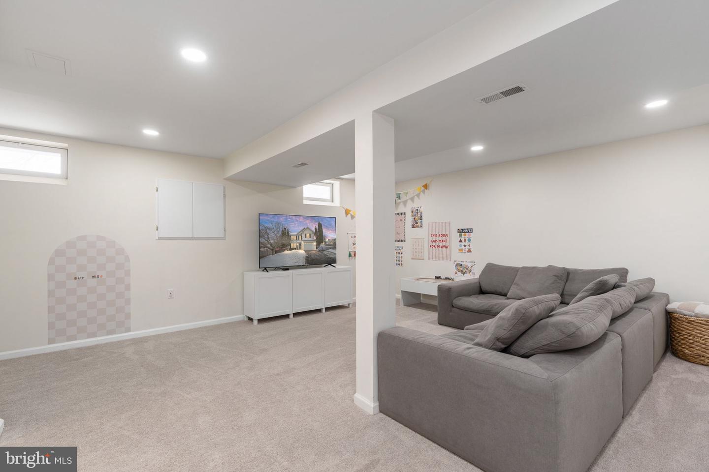 3884 WERTZ DR, WOODBRIDGE, Virginia 22193, 3 Bedrooms Bedrooms, ,3 BathroomsBathrooms,Residential,For sale,3884 WERTZ DR,VAPW2111326 MLS # VAPW2111326 3884 WERTZ DR, WOODBRIDGE, Virginia 22193, 3 Bedrooms Bedrooms, ,3 BathroomsBathrooms,Residential,For sale,3884 WERTZ DR,VAPW2111326 MLS # VAPW2111326