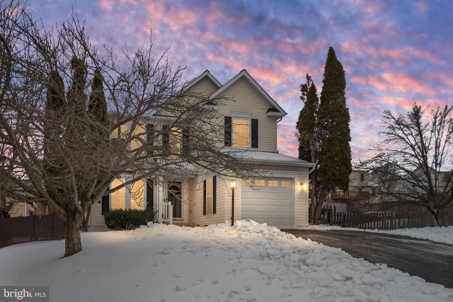 3884 WERTZ DR, WOODBRIDGE, Virginia 22193, 3 Bedrooms Bedrooms, ,3 BathroomsBathrooms,Residential,For sale,3884 WERTZ DR,VAPW2111326 MLS # VAPW2111326 3884 WERTZ DR, WOODBRIDGE, Virginia 22193, 3 Bedrooms Bedrooms, ,3 BathroomsBathrooms,Residential,For sale,3884 WERTZ DR,VAPW2111326 MLS # VAPW2111326