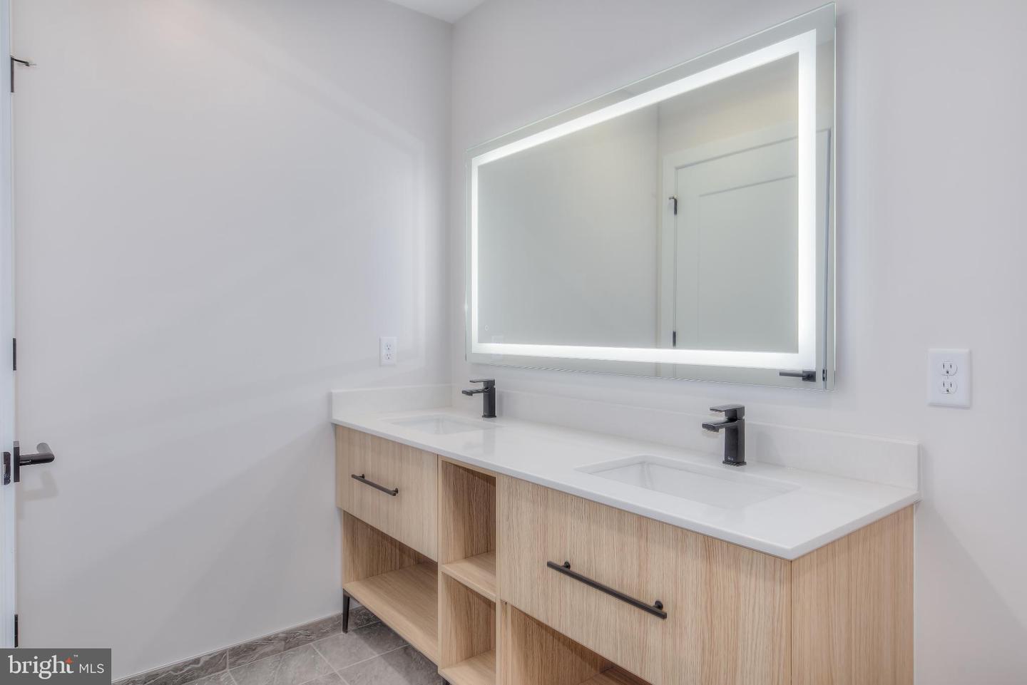 255 W. FALLS STATION BLVD #402, FALLS CHURCH, Virginia 22046, 2 Bedrooms Bedrooms, 5 Rooms Rooms,2 BathroomsBathrooms,Residential,For sale,255 W. FALLS STATION BLVD #402,VAFA2003536 MLS # VAFA2003536 255 W. FALLS STATION BLVD #402, FALLS CHURCH, Virginia 22046, 2 Bedrooms Bedrooms, 5 Rooms Rooms,2 BathroomsBathrooms,Residential,For sale,255 W. FALLS STATION BLVD #402,VAFA2003536 MLS # VAFA2003536