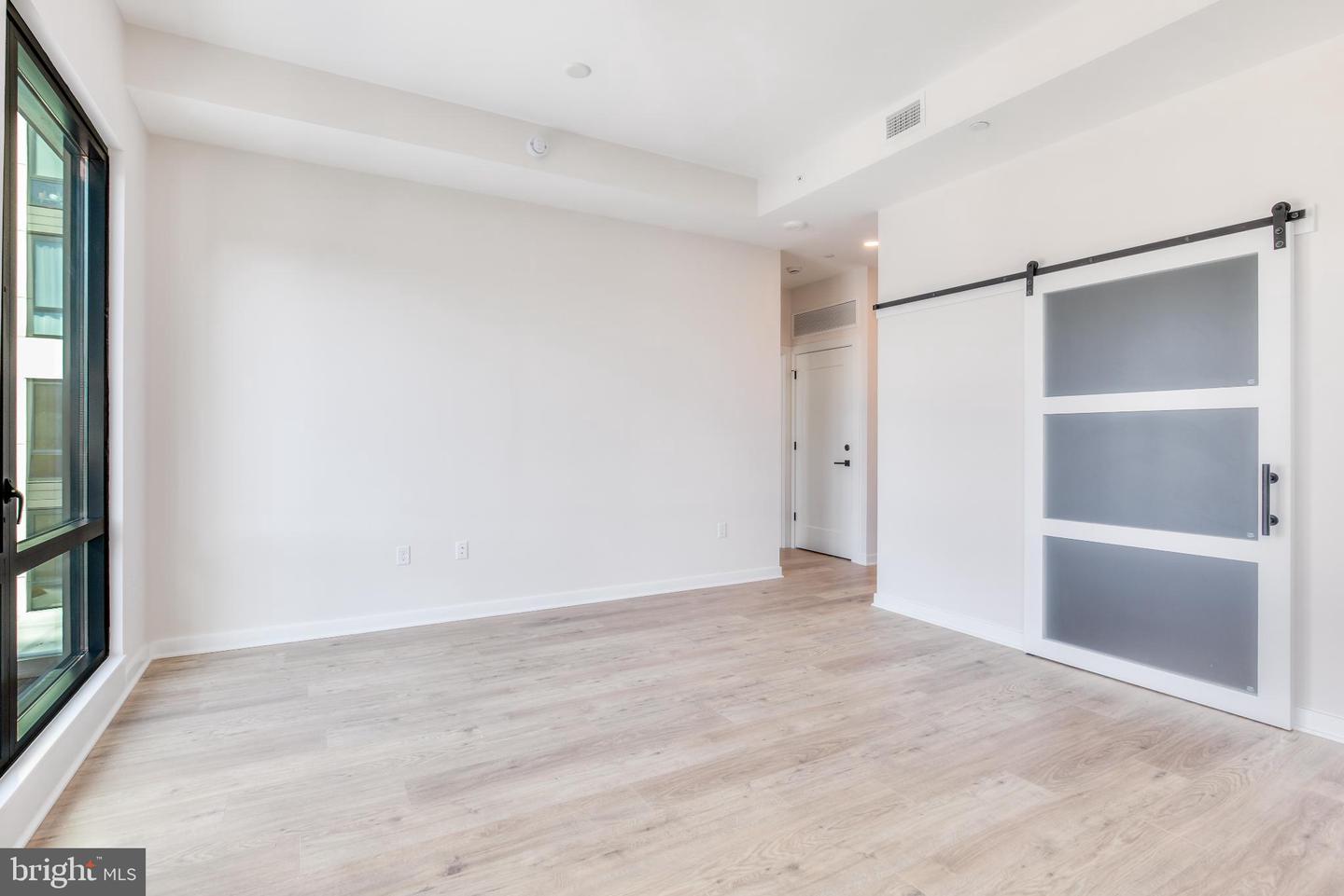 255 W. FALLS STATION BLVD #402, FALLS CHURCH, Virginia 22046, 2 Bedrooms Bedrooms, 5 Rooms Rooms,2 BathroomsBathrooms,Residential,For sale,255 W. FALLS STATION BLVD #402,VAFA2003536 MLS # VAFA2003536 255 W. FALLS STATION BLVD #402, FALLS CHURCH, Virginia 22046, 2 Bedrooms Bedrooms, 5 Rooms Rooms,2 BathroomsBathrooms,Residential,For sale,255 W. FALLS STATION BLVD #402,VAFA2003536 MLS # VAFA2003536