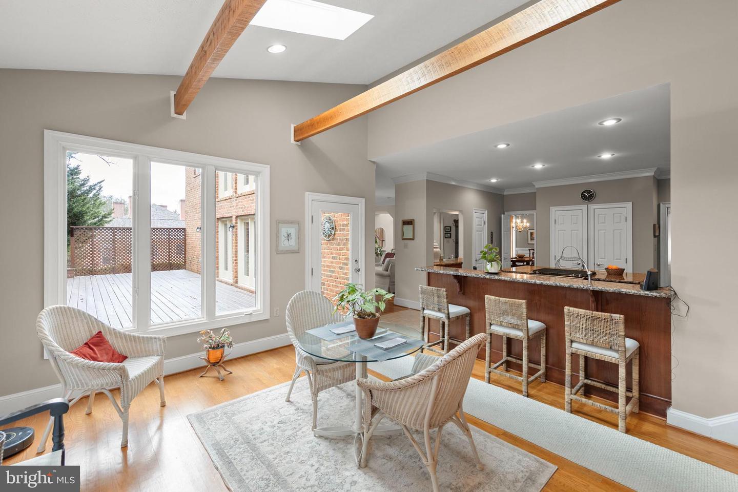 1540 MEADOW BRANCH AVE, WINCHESTER, Virginia 22601, 5 Bedrooms Bedrooms, 10 Rooms Rooms,4 BathroomsBathrooms,Residential,For sale,1540 MEADOW BRANCH AVE,VAWI2009860 MLS # VAWI2009860