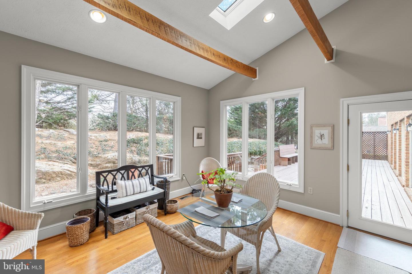 1540 MEADOW BRANCH AVE, WINCHESTER, Virginia 22601, 5 Bedrooms Bedrooms, 10 Rooms Rooms,4 BathroomsBathrooms,Residential,For sale,1540 MEADOW BRANCH AVE,VAWI2009860 MLS # VAWI2009860