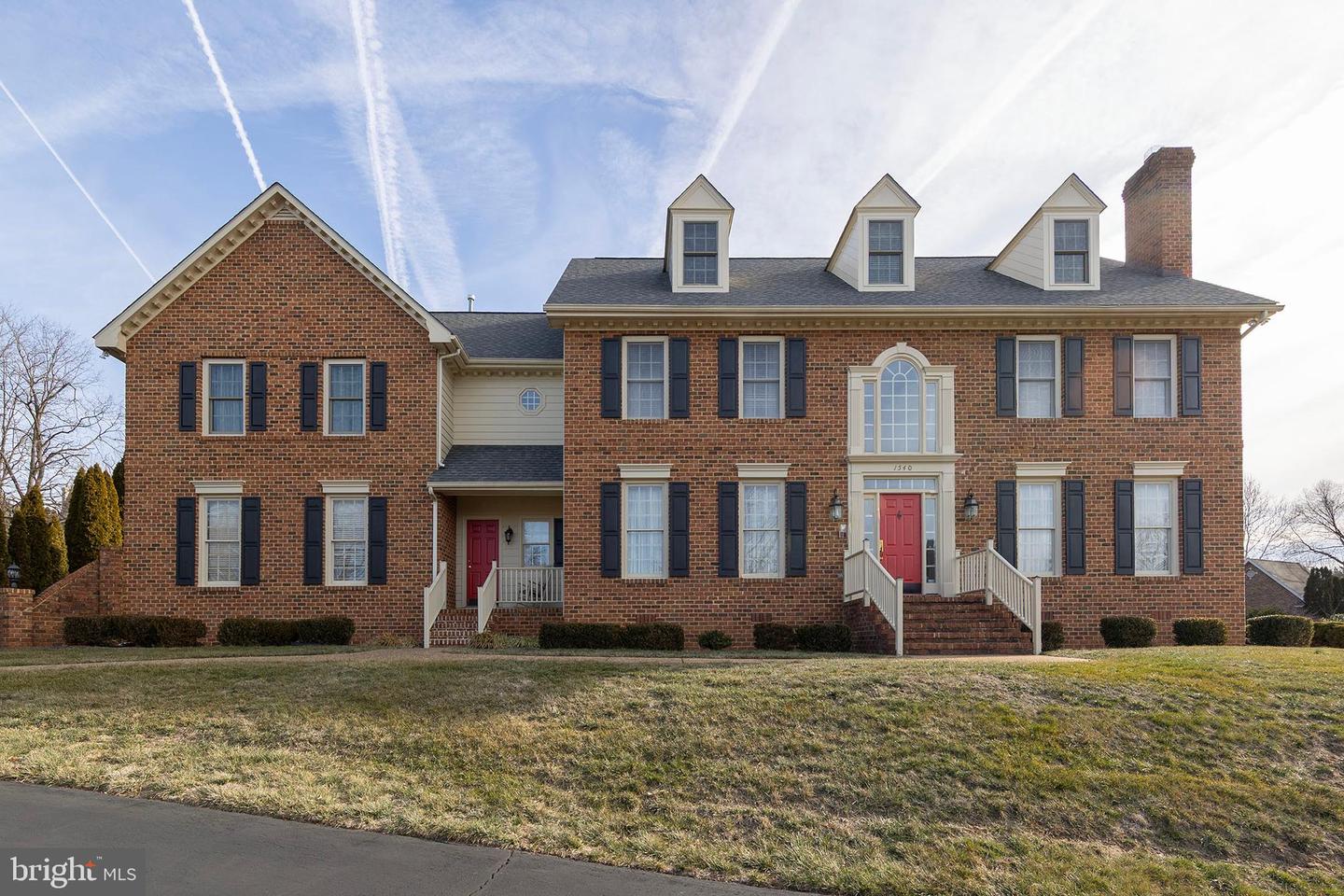 1540 MEADOW BRANCH AVE, WINCHESTER, Virginia 22601, 5 Bedrooms Bedrooms, 10 Rooms Rooms,4 BathroomsBathrooms,Residential,For sale,1540 MEADOW BRANCH AVE,VAWI2009860 MLS # VAWI2009860