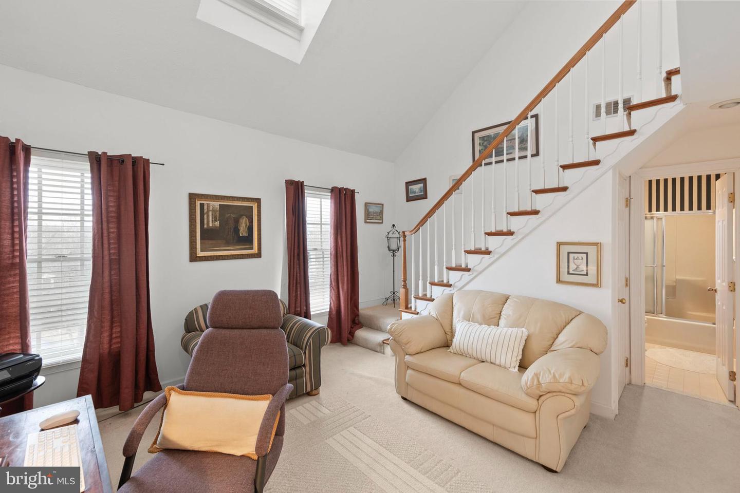 1540 MEADOW BRANCH AVE, WINCHESTER, Virginia 22601, 5 Bedrooms Bedrooms, 10 Rooms Rooms,4 BathroomsBathrooms,Residential,For sale,1540 MEADOW BRANCH AVE,VAWI2009860 MLS # VAWI2009860