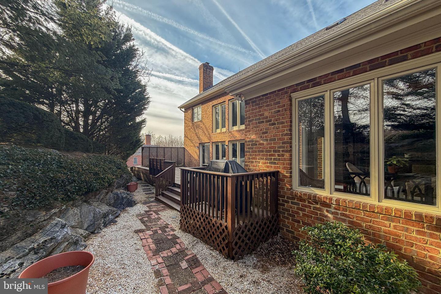 1540 MEADOW BRANCH AVE, WINCHESTER, Virginia 22601, 5 Bedrooms Bedrooms, 10 Rooms Rooms,4 BathroomsBathrooms,Residential,For sale,1540 MEADOW BRANCH AVE,VAWI2009860 MLS # VAWI2009860