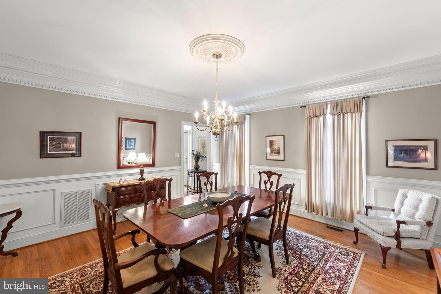 1540 MEADOW BRANCH AVE, WINCHESTER, Virginia 22601, 5 Bedrooms Bedrooms, 10 Rooms Rooms,4 BathroomsBathrooms,Residential,For sale,1540 MEADOW BRANCH AVE,VAWI2009860 MLS # VAWI2009860