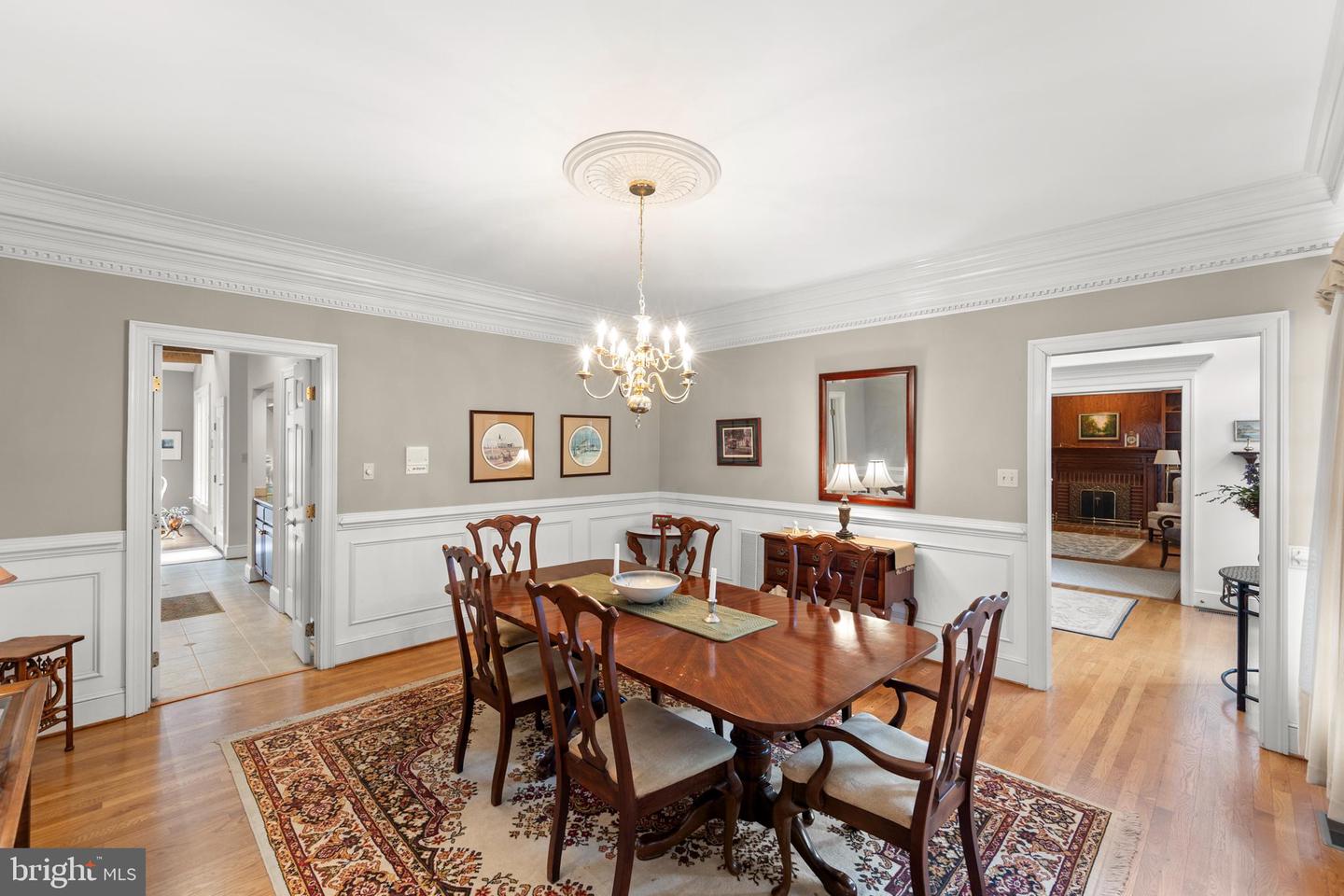 1540 MEADOW BRANCH AVE, WINCHESTER, Virginia 22601, 5 Bedrooms Bedrooms, 10 Rooms Rooms,4 BathroomsBathrooms,Residential,For sale,1540 MEADOW BRANCH AVE,VAWI2009860 MLS # VAWI2009860