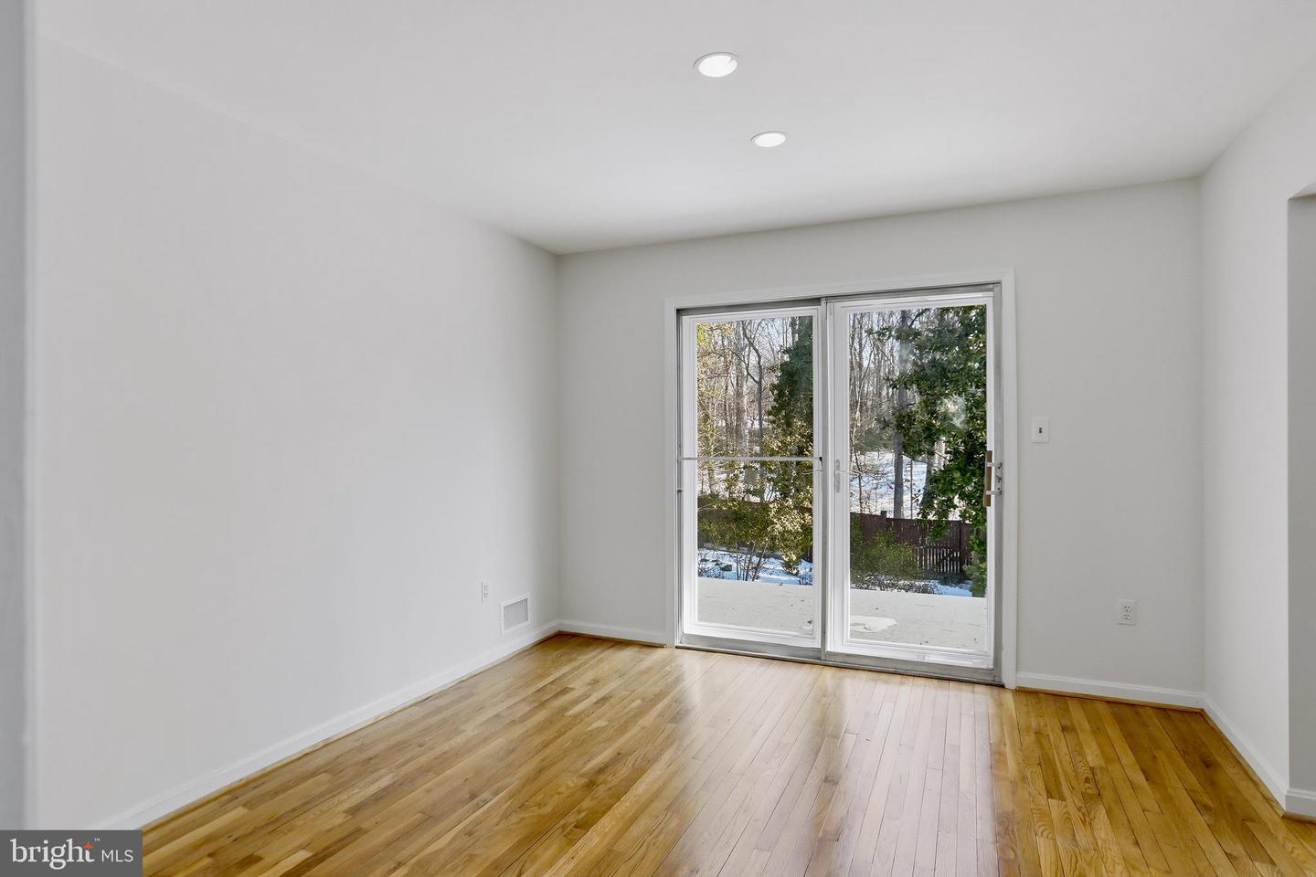 6025 GREELEY BLVD, SPRINGFIELD, Virginia 22152, 5 Bedrooms Bedrooms, ,3 BathroomsBathrooms,Residential,For sale,6025 GREELEY BLVD,VAFX2287880 MLS # VAFX2287880