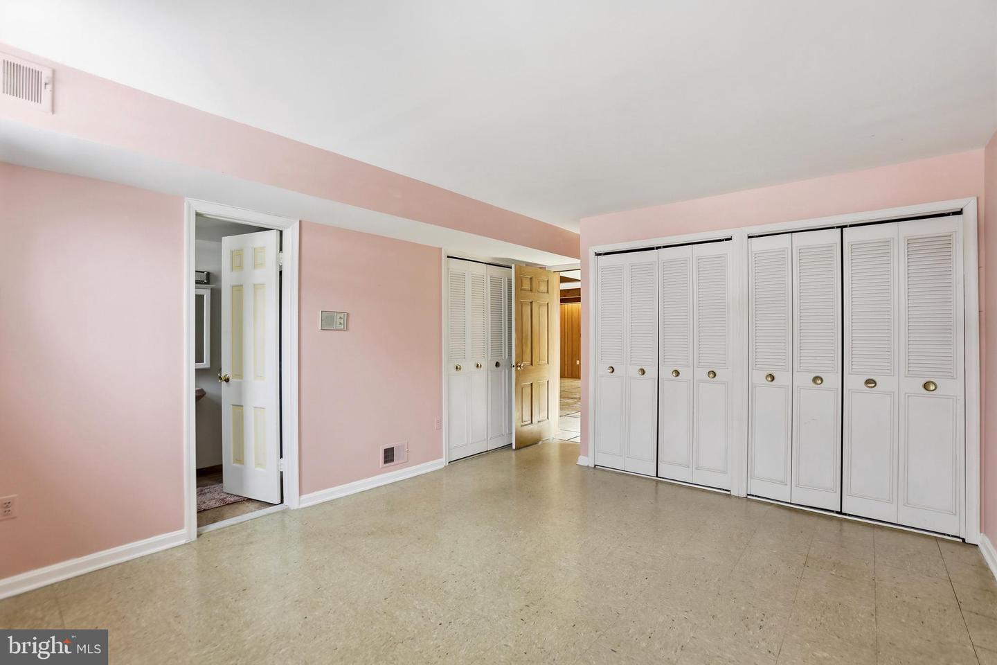 6025 GREELEY BLVD, SPRINGFIELD, Virginia 22152, 5 Bedrooms Bedrooms, ,3 BathroomsBathrooms,Residential,For sale,6025 GREELEY BLVD,VAFX2287880 MLS # VAFX2287880