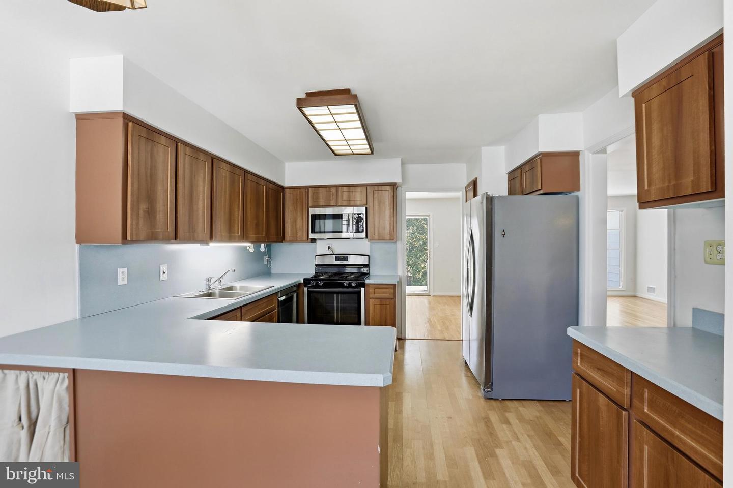 6025 GREELEY BLVD, SPRINGFIELD, Virginia 22152, 5 Bedrooms Bedrooms, ,3 BathroomsBathrooms,Residential,For sale,6025 GREELEY BLVD,VAFX2287880 MLS # VAFX2287880