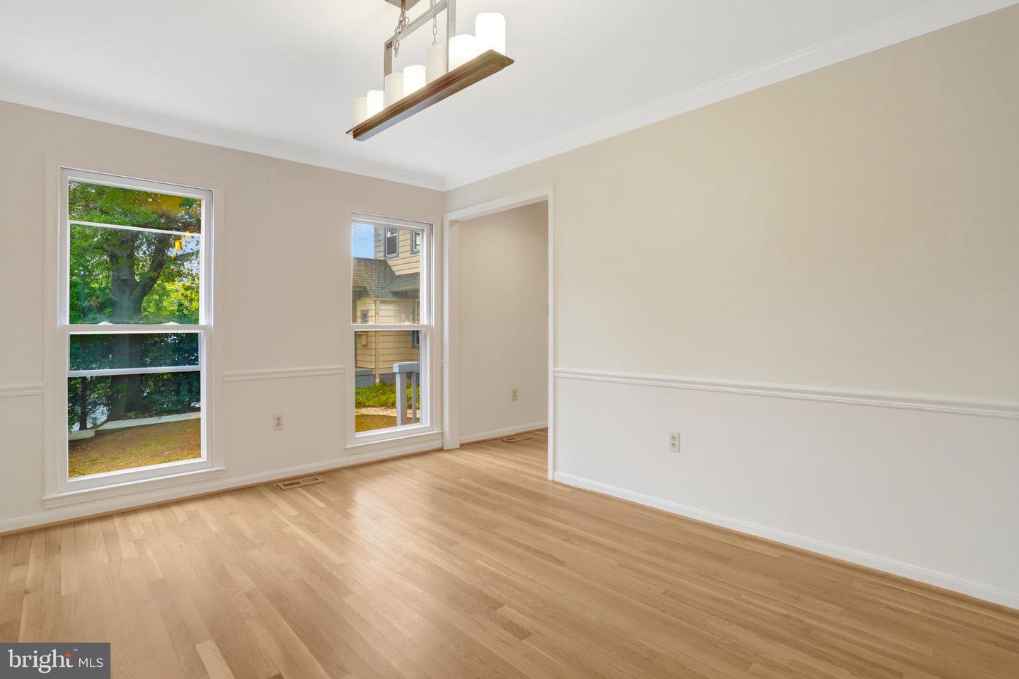 411 N BRYAN ST, ARLINGTON, Virginia 22201, 5 Bedrooms Bedrooms, ,4 BathroomsBathrooms,Residential,For sale,411 N BRYAN ST,VAAR2068242 MLS # VAAR2068242