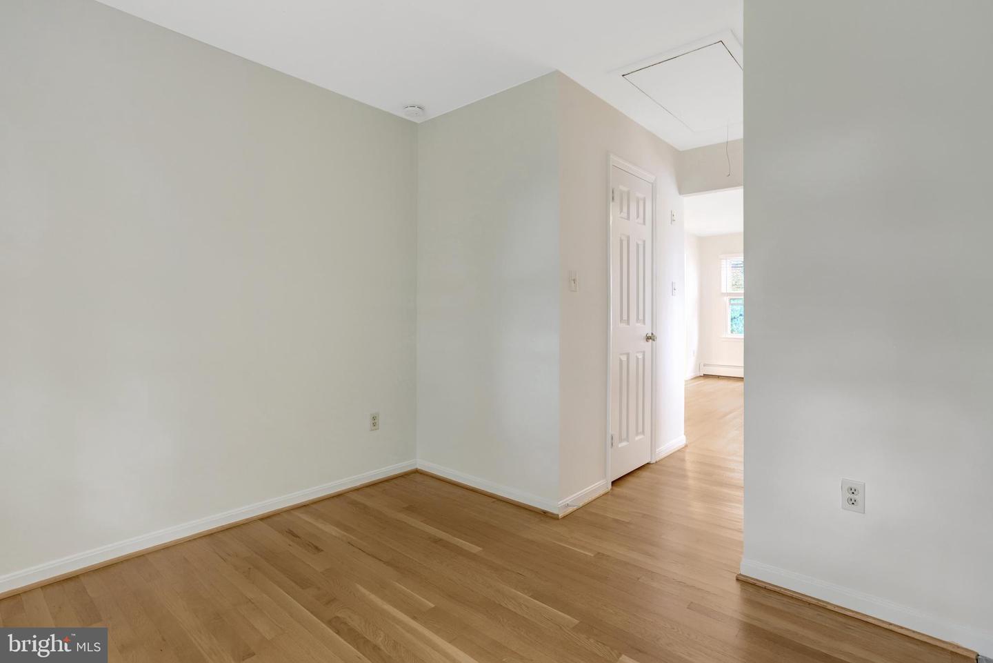 411 N BRYAN ST, ARLINGTON, Virginia 22201, 5 Bedrooms Bedrooms, ,4 BathroomsBathrooms,Residential,For sale,411 N BRYAN ST,VAAR2068242 MLS # VAAR2068242