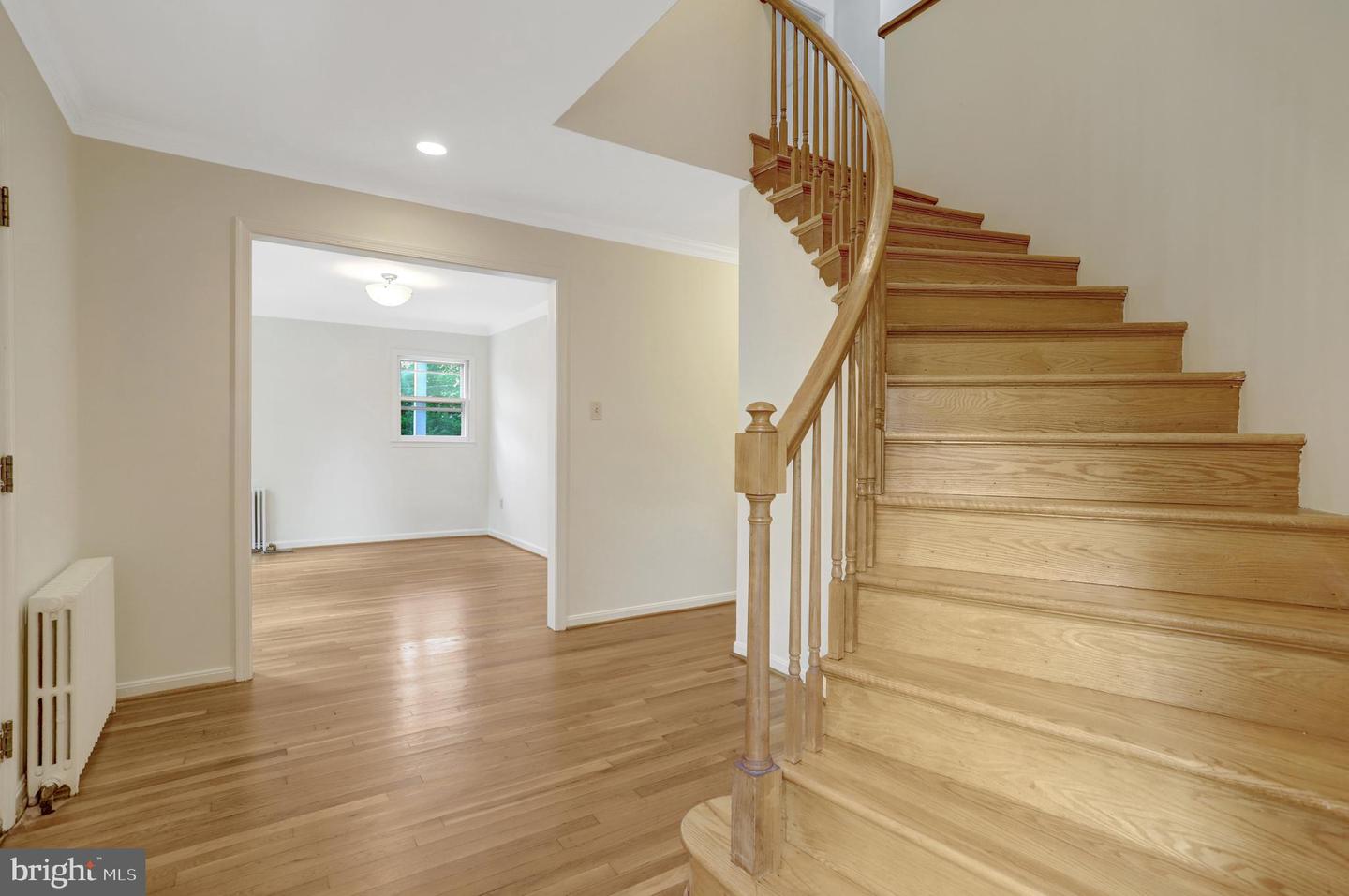 411 N BRYAN ST, ARLINGTON, Virginia 22201, 5 Bedrooms Bedrooms, ,4 BathroomsBathrooms,Residential,For sale,411 N BRYAN ST,VAAR2068242 MLS # VAAR2068242