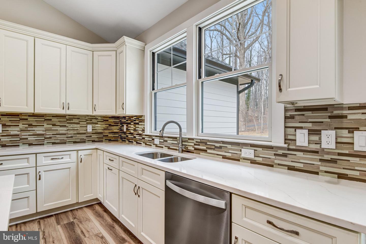 16220 WATERFALL RD, HAYMARKET, Virginia 20169, 4 Bedrooms Bedrooms, ,3 BathroomsBathrooms,Residential,For sale,16220 WATERFALL RD,VAPW2111478 MLS # VAPW2111478