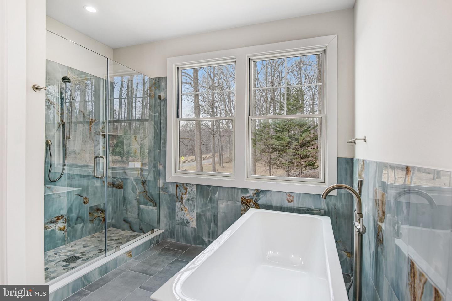 16220 WATERFALL RD, HAYMARKET, Virginia 20169, 4 Bedrooms Bedrooms, ,3 BathroomsBathrooms,Residential,For sale,16220 WATERFALL RD,VAPW2111478 MLS # VAPW2111478