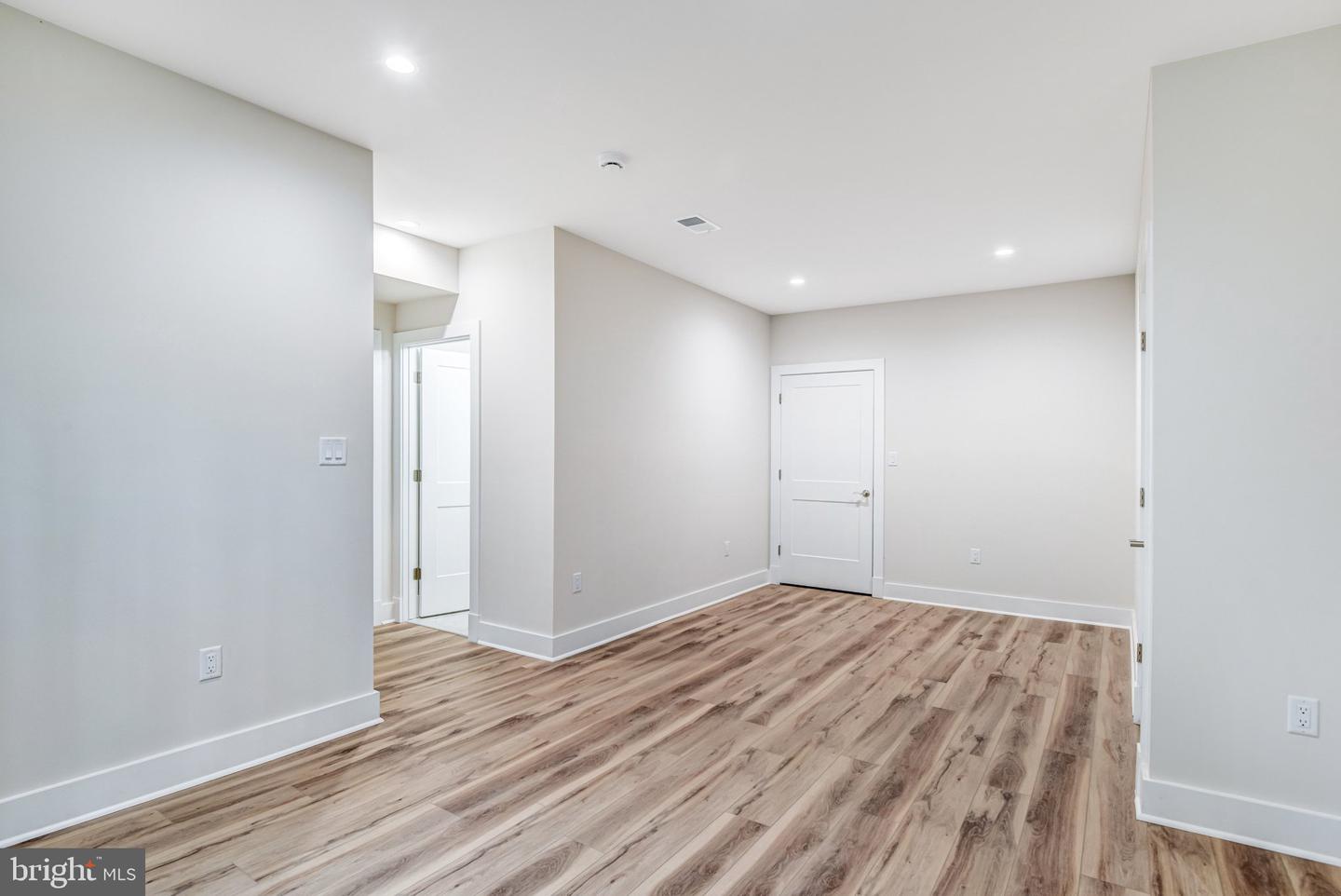 16220 WATERFALL RD, HAYMARKET, Virginia 20169, 4 Bedrooms Bedrooms, ,3 BathroomsBathrooms,Residential,For sale,16220 WATERFALL RD,VAPW2111478 MLS # VAPW2111478