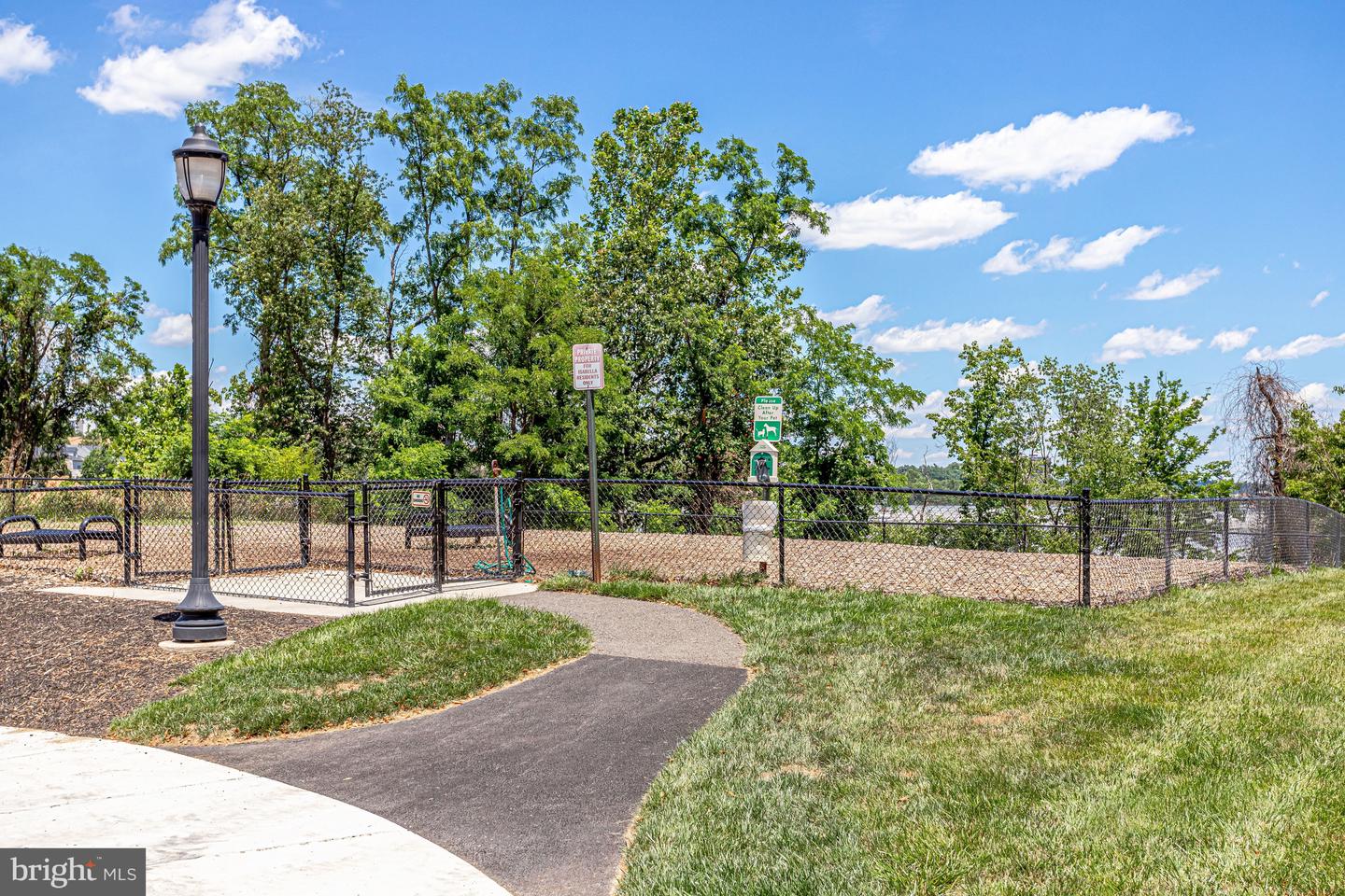 6301 EDSALL RD #504, ALEXANDRIA, Virginia 22312, 1 Bedroom Bedrooms, ,1 BathroomBathrooms,Residential,For sale,6301 EDSALL RD #504,VAFX2288016 MLS # VAFX2288016 6301 EDSALL RD #504, ALEXANDRIA, Virginia 22312, 1 Bedroom Bedrooms, ,1 BathroomBathrooms,Residential,For sale,6301 EDSALL RD #504,VAFX2288016 MLS # VAFX2288016