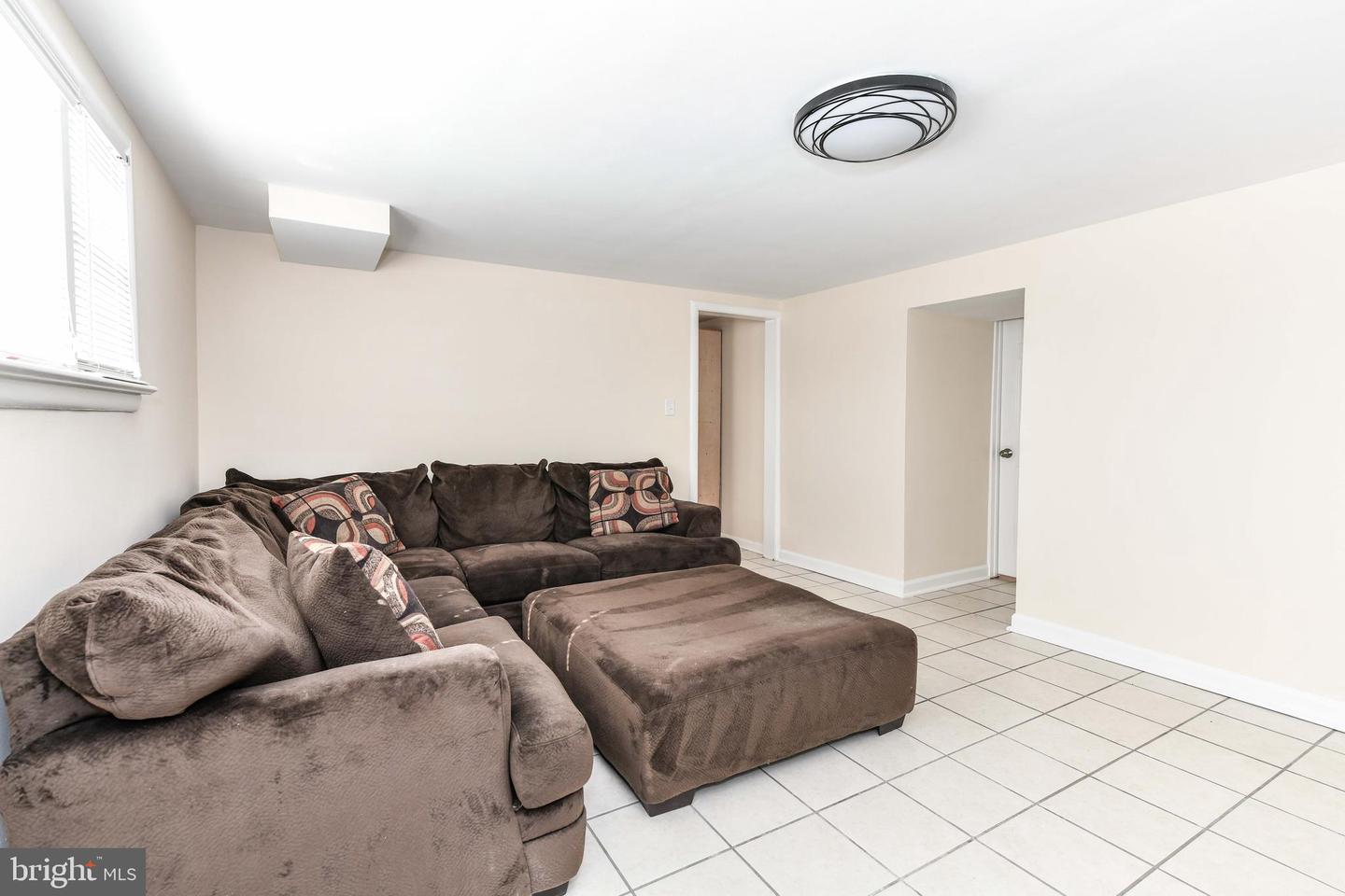 7518 FAIRWOOD LN, FALLS CHURCH, Virginia 22046, 6 Bedrooms Bedrooms, ,3 BathroomsBathrooms,Residential,For sale,7518 FAIRWOOD LN,VAFX2288070 MLS # VAFX2288070