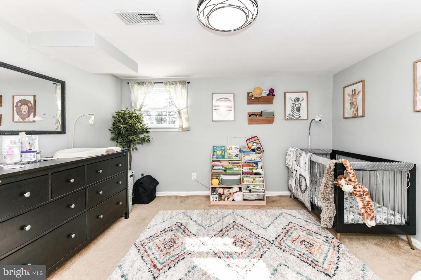 7518 FAIRWOOD LN, FALLS CHURCH, Virginia 22046, 6 Bedrooms Bedrooms, ,3 BathroomsBathrooms,Residential,For sale,7518 FAIRWOOD LN,VAFX2288070 MLS # VAFX2288070