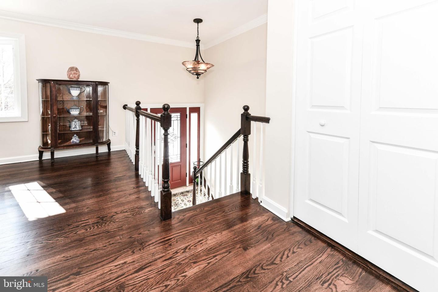 7518 FAIRWOOD LN, FALLS CHURCH, Virginia 22046, 6 Bedrooms Bedrooms, ,3 BathroomsBathrooms,Residential,For sale,7518 FAIRWOOD LN,VAFX2288070 MLS # VAFX2288070