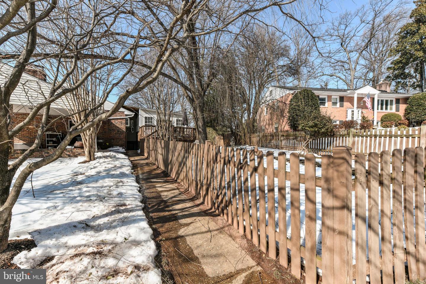 7518 FAIRWOOD LN, FALLS CHURCH, Virginia 22046, 6 Bedrooms Bedrooms, ,3 BathroomsBathrooms,Residential,For sale,7518 FAIRWOOD LN,VAFX2288070 MLS # VAFX2288070