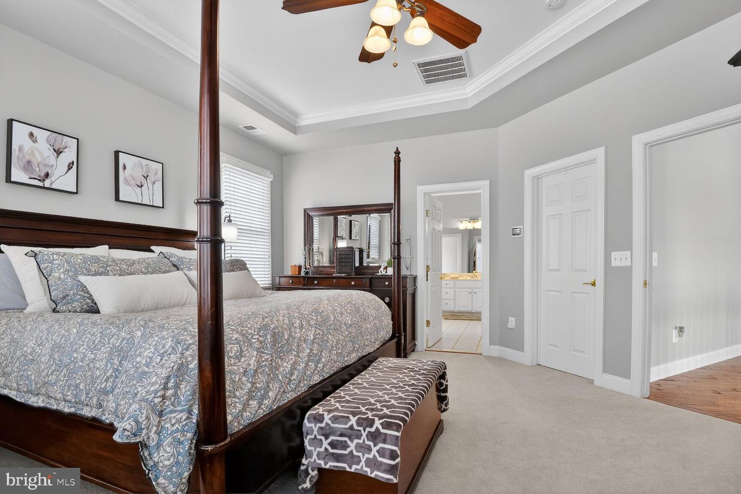 13870 PIEDMONT VISTA DR, HAYMARKET, Virginia 20169, 4 Bedrooms Bedrooms, ,3 BathroomsBathrooms,Residential,For sale,13870 PIEDMONT VISTA DR,VAPW2111514 MLS # VAPW2111514 13870 PIEDMONT VISTA DR, HAYMARKET, Virginia 20169, 4 Bedrooms Bedrooms, ,3 BathroomsBathrooms,Residential,For sale,13870 PIEDMONT VISTA DR,VAPW2111514 MLS # VAPW2111514