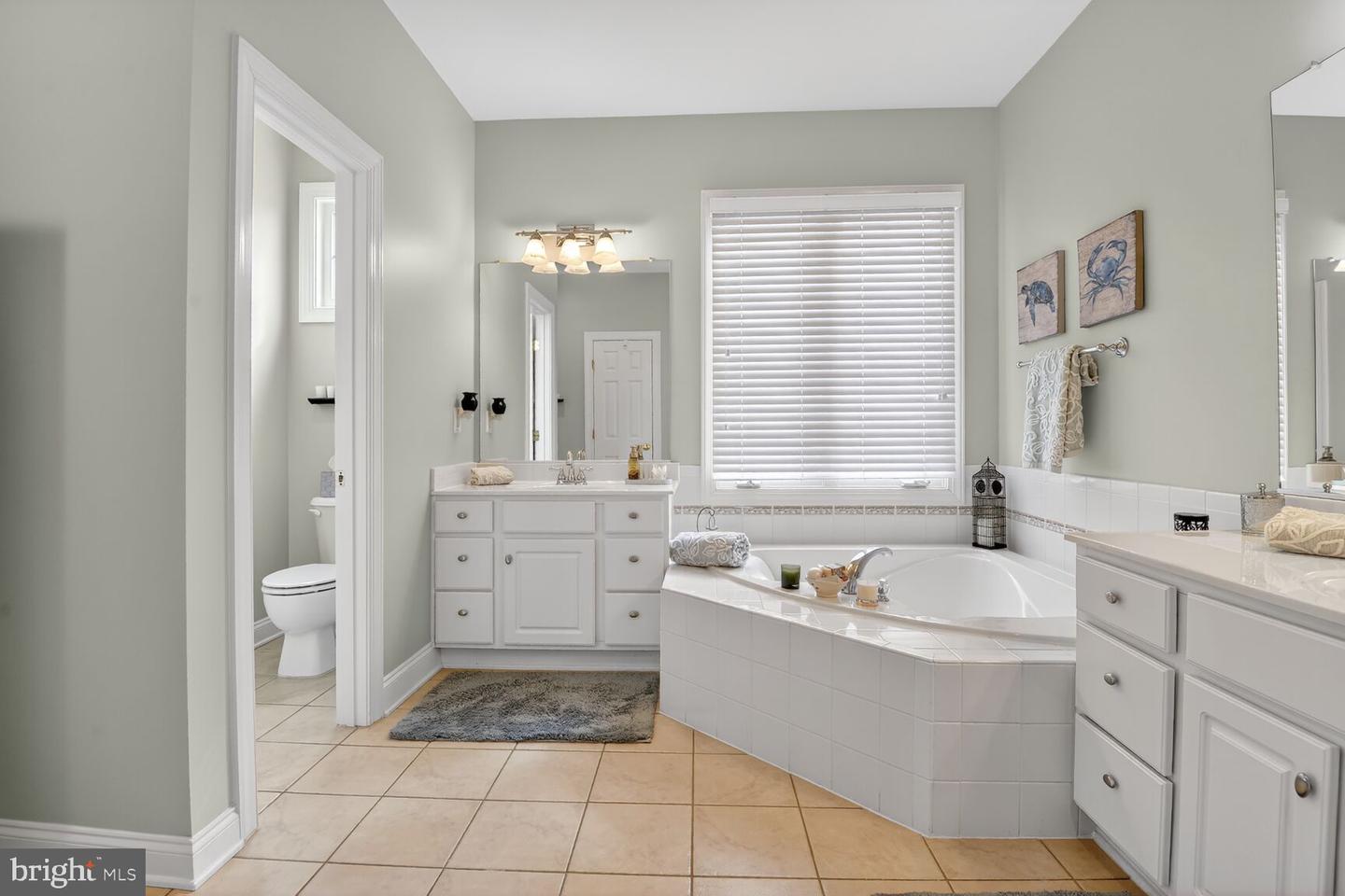 13870 PIEDMONT VISTA DR, HAYMARKET, Virginia 20169, 4 Bedrooms Bedrooms, ,3 BathroomsBathrooms,Residential,For sale,13870 PIEDMONT VISTA DR,VAPW2111514 MLS # VAPW2111514 13870 PIEDMONT VISTA DR, HAYMARKET, Virginia 20169, 4 Bedrooms Bedrooms, ,3 BathroomsBathrooms,Residential,For sale,13870 PIEDMONT VISTA DR,VAPW2111514 MLS # VAPW2111514