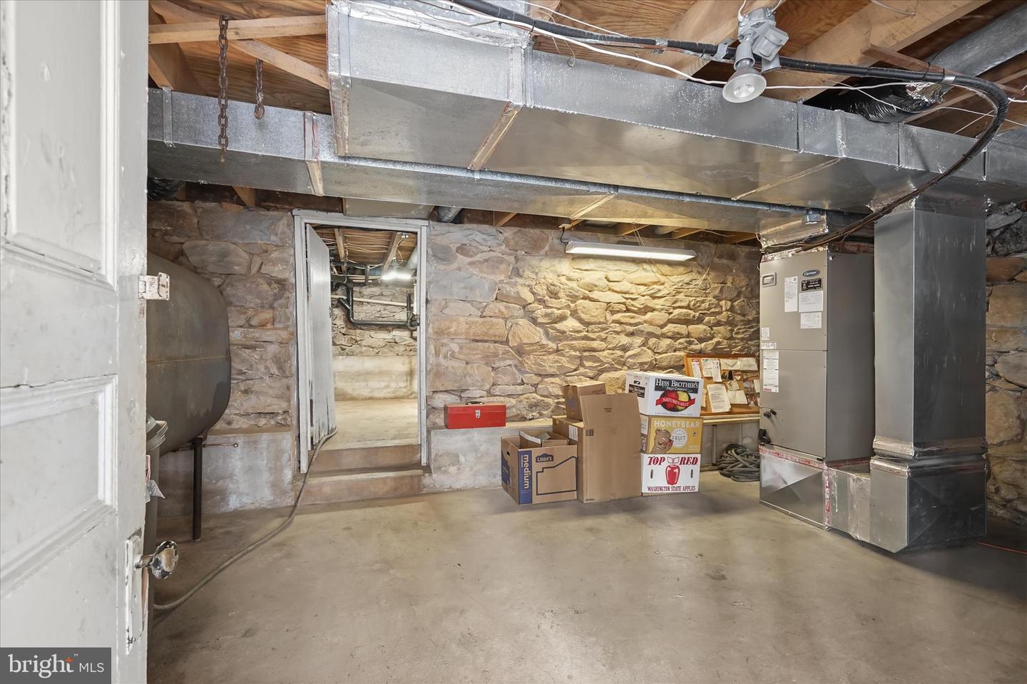 LOVETTSVILLE, Virginia 20180, 2 Bedrooms Bedrooms, ,1 BathroomBathrooms,Residential,For sale,VALO2114948 MLS # VALO2114948