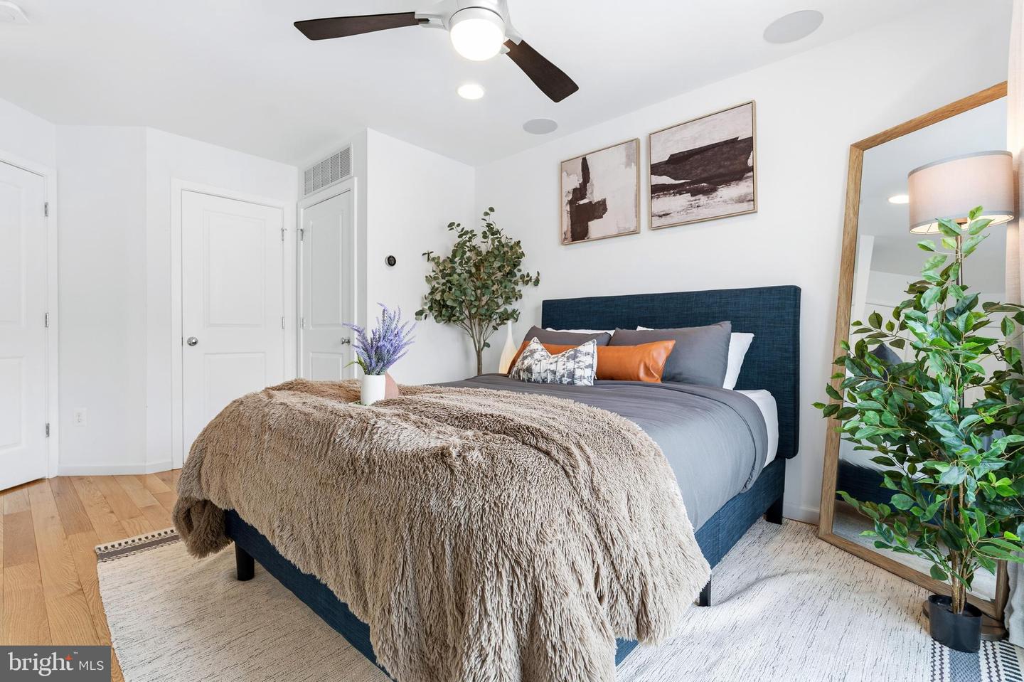 353 L ST SE, WASHINGTON, District Of Columbia 20003, 4 Bedrooms Bedrooms, ,4 BathroomsBathrooms,Residential,For sale,353 L ST SE,DCDC2243926 MLS # DCDC2243926