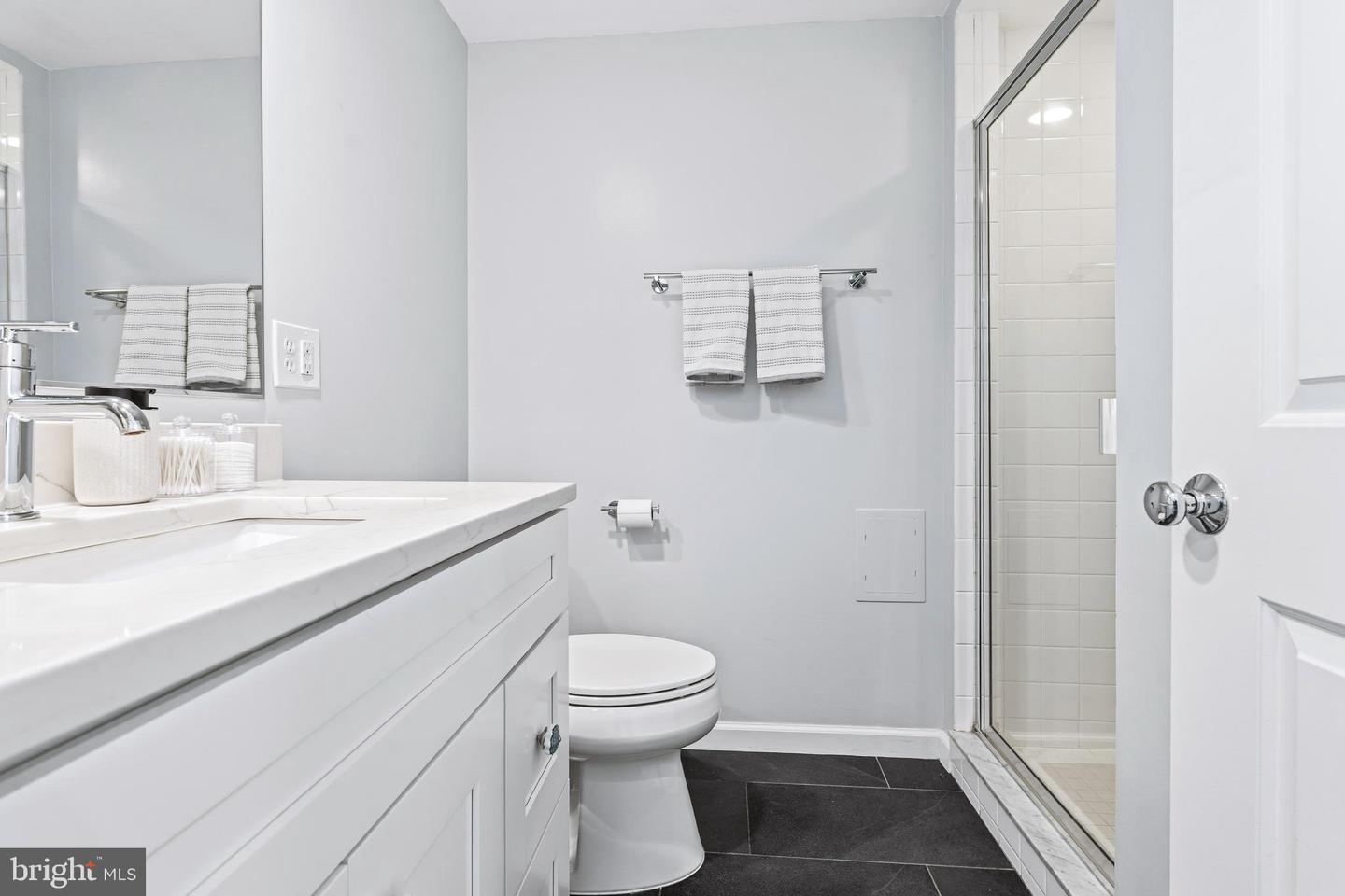 353 L ST SE, WASHINGTON, District Of Columbia 20003, 4 Bedrooms Bedrooms, ,4 BathroomsBathrooms,Residential,For sale,353 L ST SE,DCDC2243926 MLS # DCDC2243926